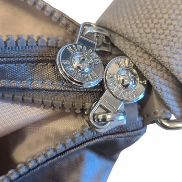 Kipling NWOT Nylon 2 Zipper Pouch Cross-Body Shoulder Bag Gold Metallic Shimmer - Picture 4 of 9